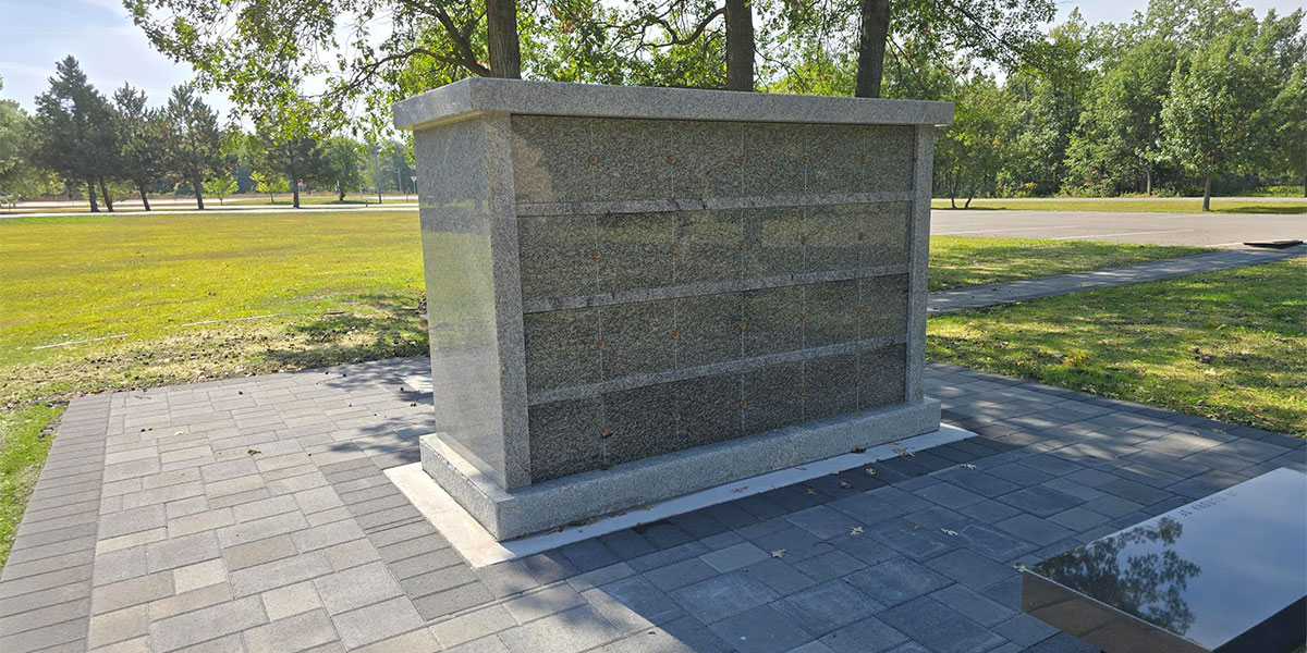 Minnesota Granite Columbarium Supplier